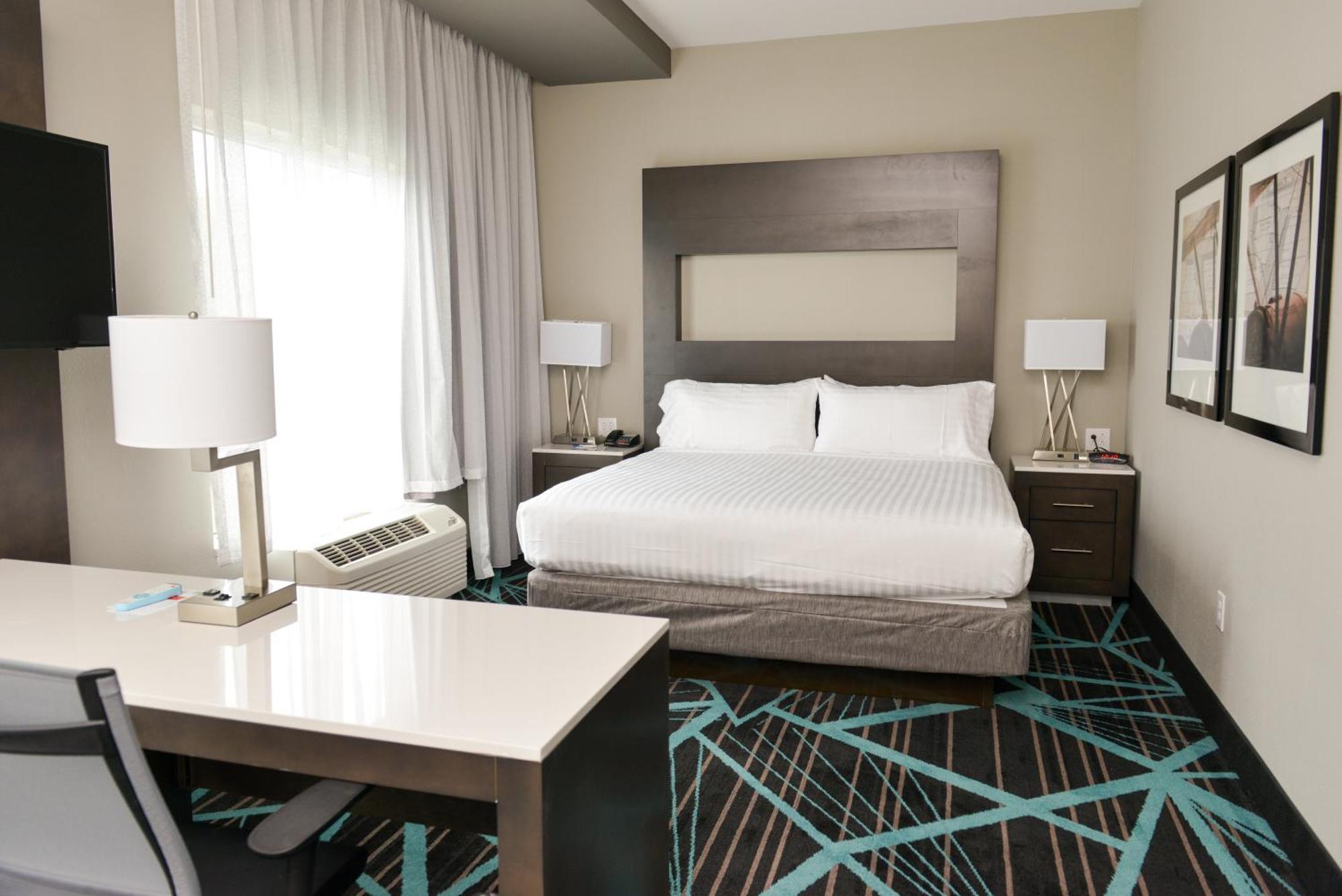 Standard King Room with Sofa Bed