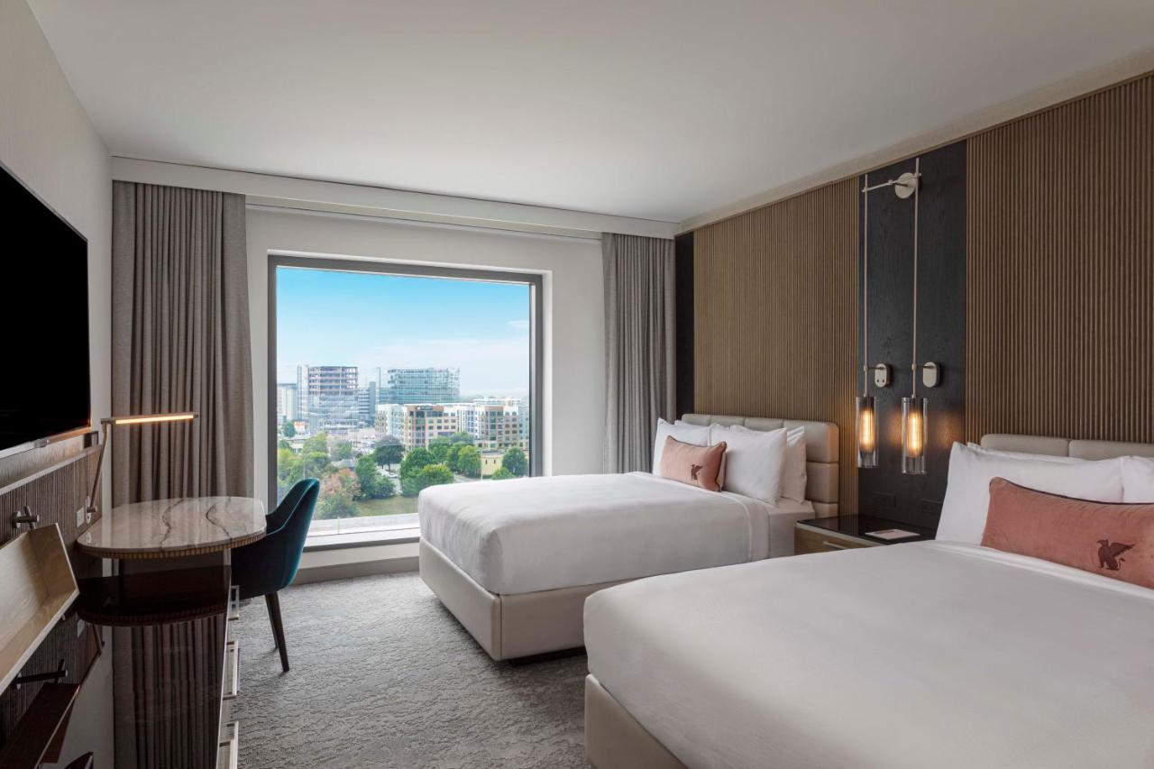 Guest room with 2 queen beds, no view,1359450899:JPEG