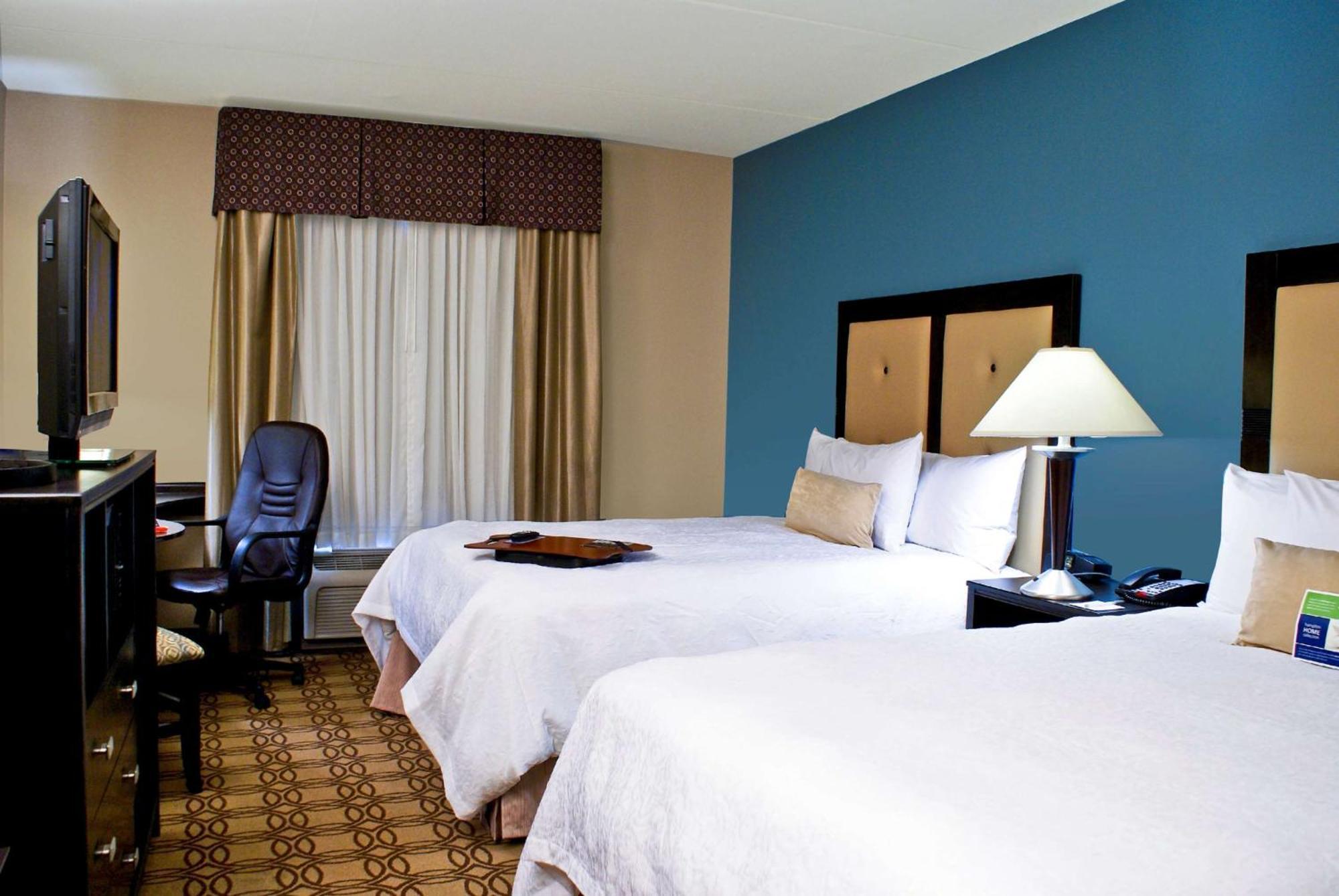 Room with Two Queen Beds - Non-Smoking,1551284656:JPEG