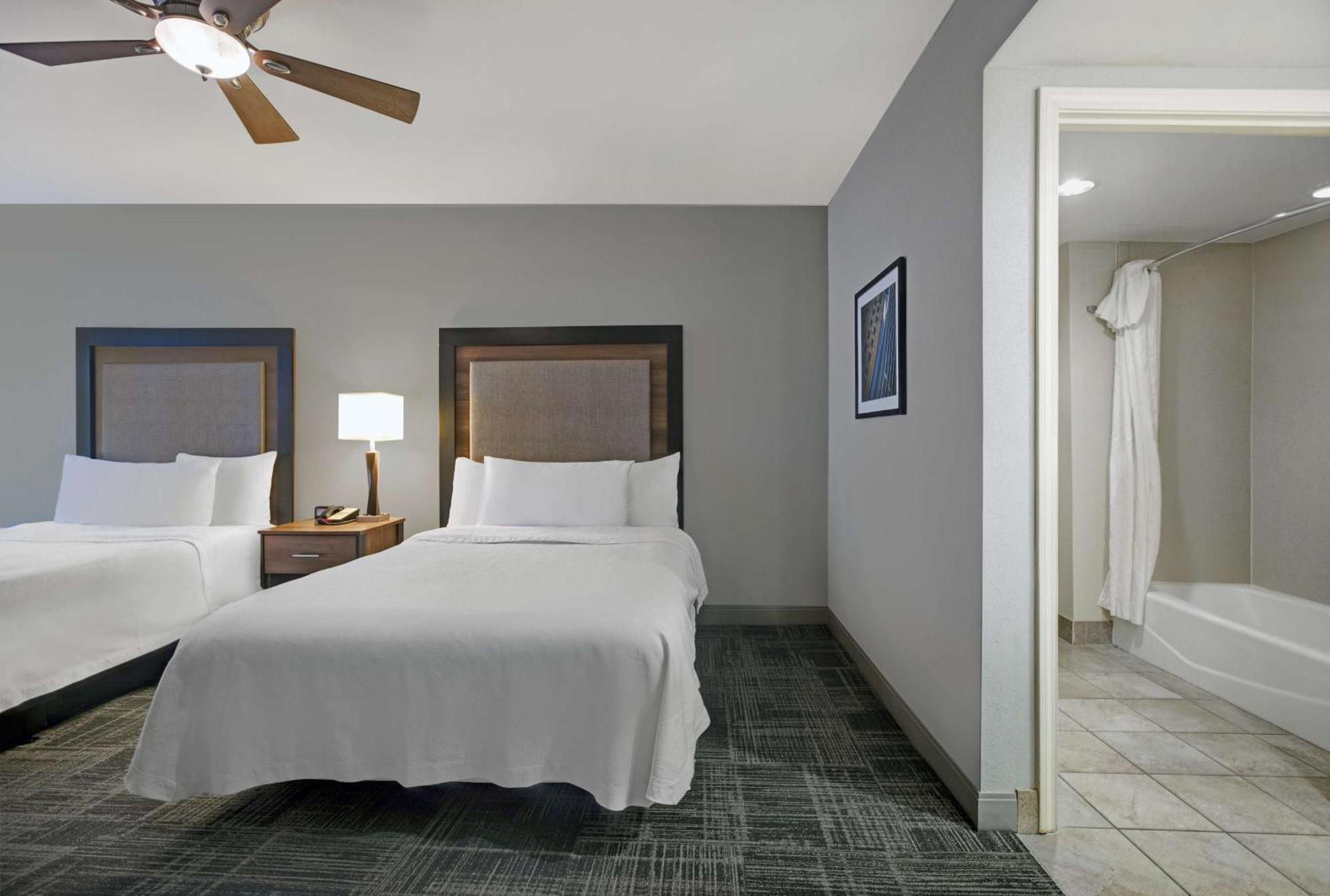 One-Bedroom Premium Suite with Two Queen Beds - Non-Smoking,1275864907:JPEG