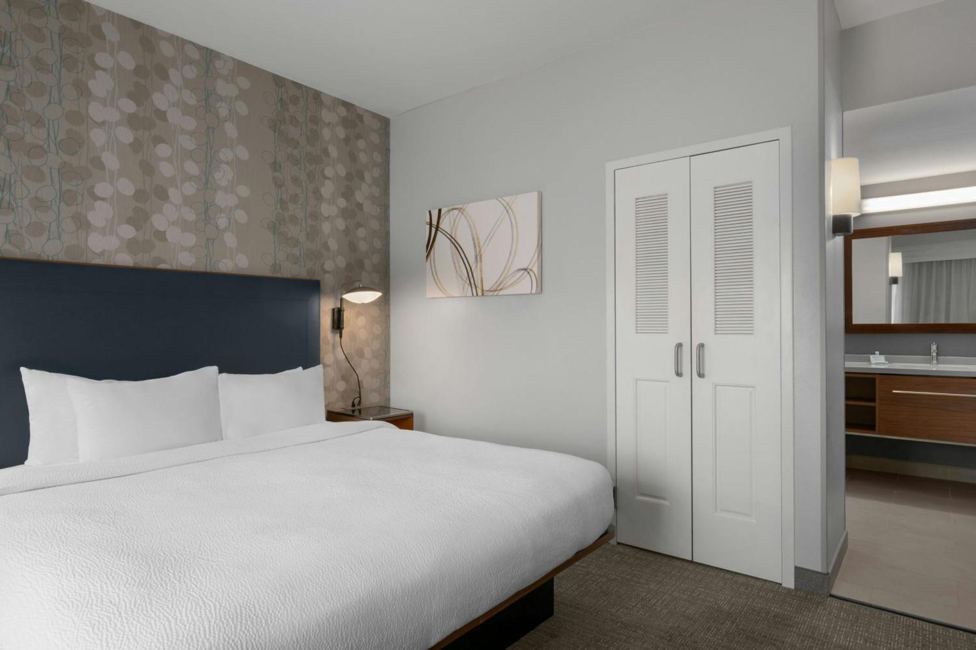 King Room with Sofa Bed