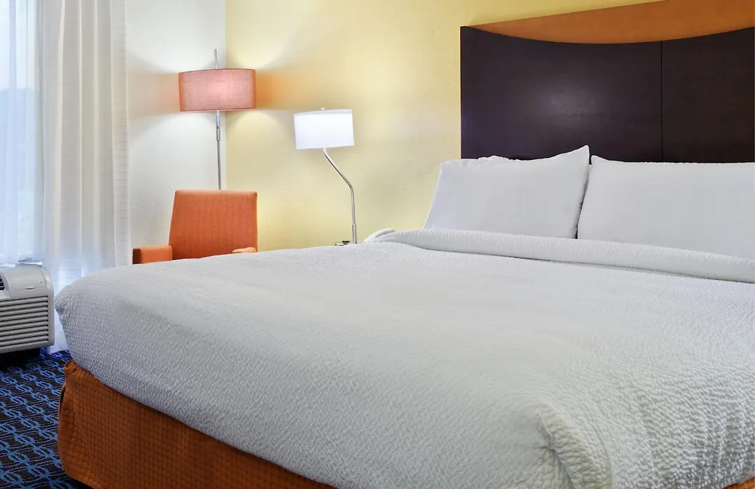 Fairfield Inn & Suites Charlotte Arrowood-1