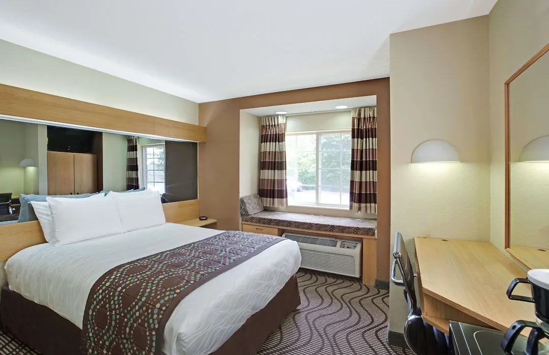 Microtel Inn By Wyndham University Place-1