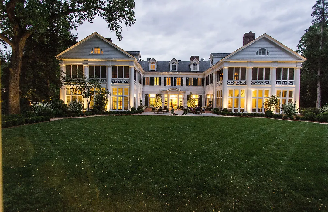 Duke Mansion-1