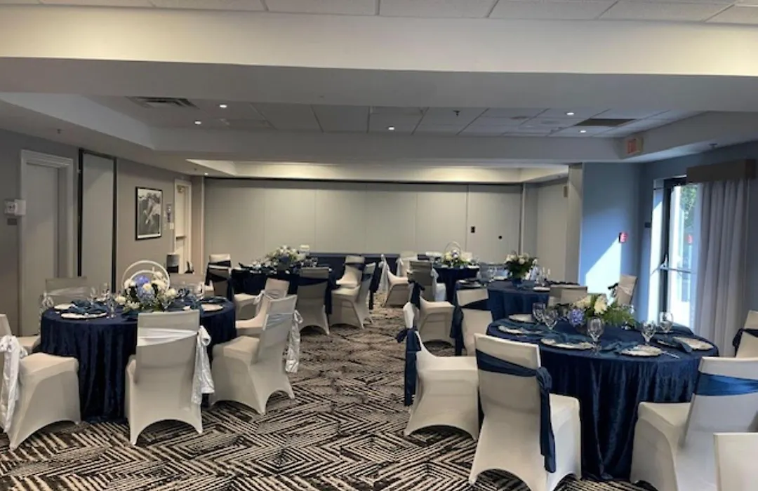 Hyatt Place Charlotte Airport/Lake Pointe-1
