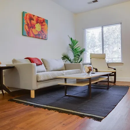 Frontdesk The Edison Apts Plaza Midwood Charlotte-3