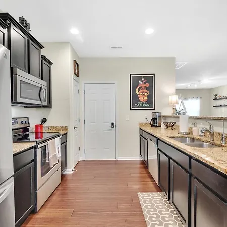 Cozy Home Close To Airport, Downtown, & Us Whitewater Center-2