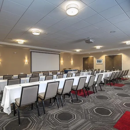 Holiday Inn Charlotte Airport By Ihg-3