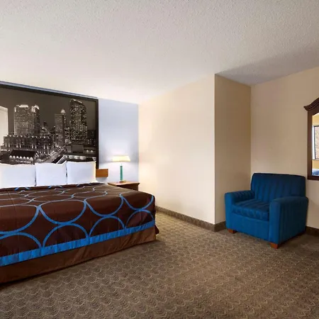 Super 8 By Wyndham Charlotte University-2