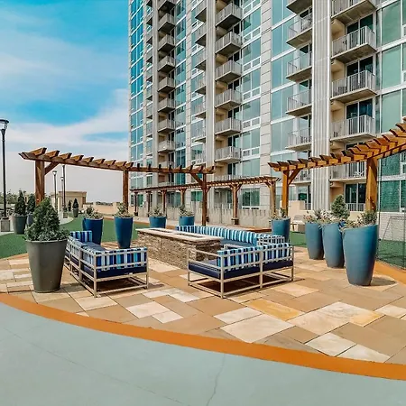 Frontdesk Uptown Apts With City Views Charlotte-3
