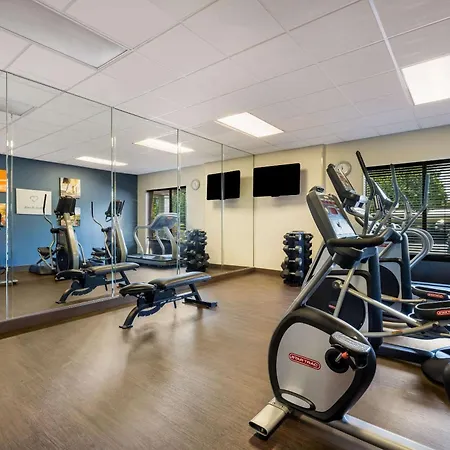 Comfort Suites Northlake-2