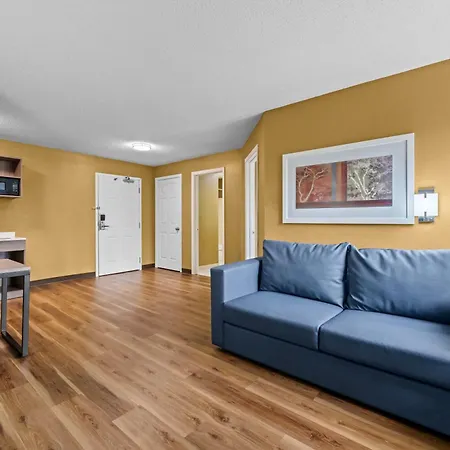 Mainstay Suites Charlotte - Executive Park-2