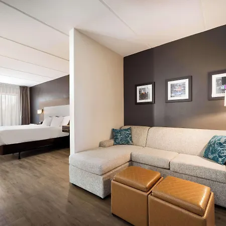 Comfort Suites Northlake-3