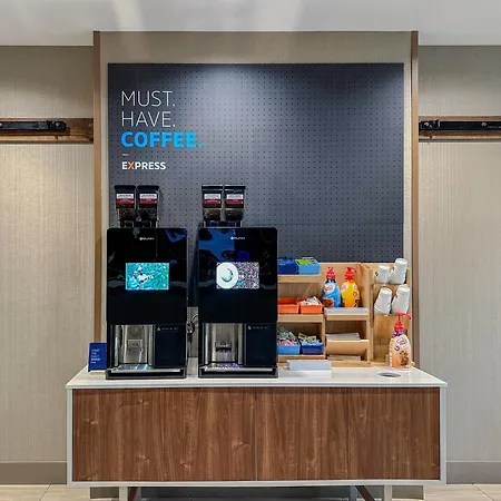 Holiday Inn Express Charlotte Southeast - Matthews By Ihg-2